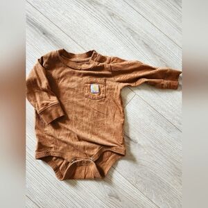 Carhartt Baby long-sleeved pocket bodysuit